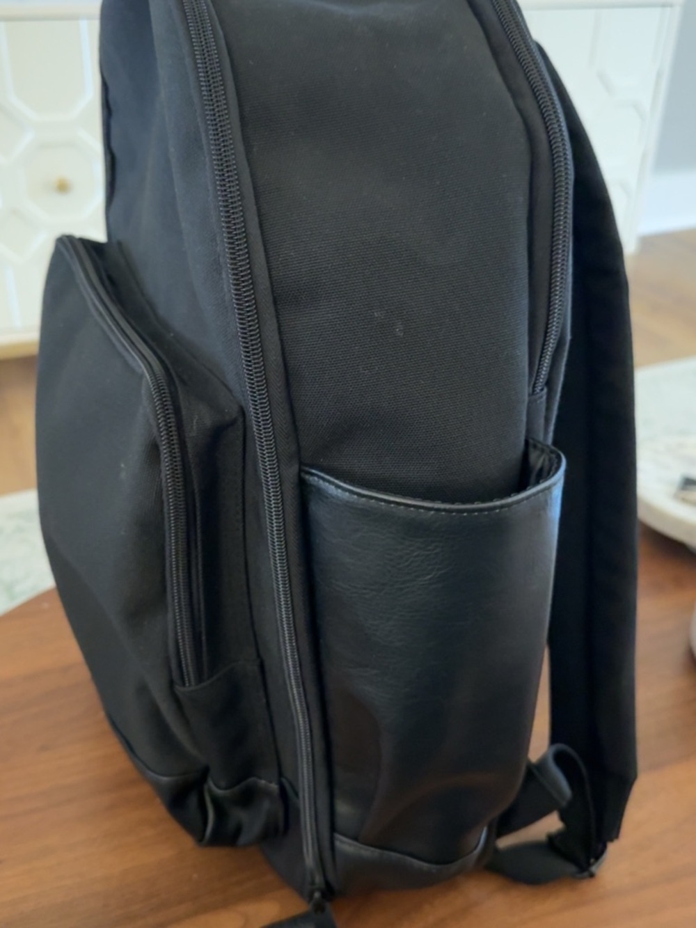 Beis Backpack - Picture 3 of 5